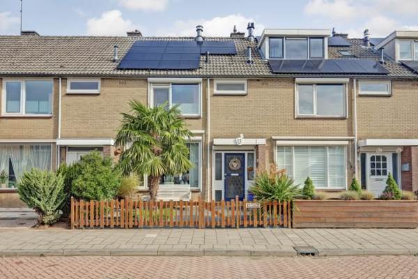 Woning Singel 73 Puttershoek