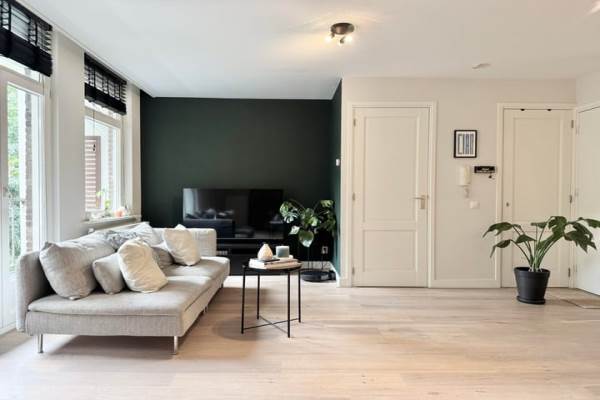 Woning Kanaalstraat 1981 Amsterdam