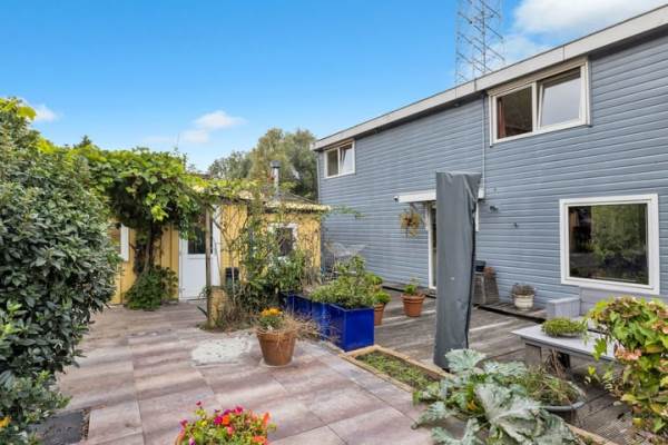 Woning Buikslotermeerdijk 104 Amsterdam