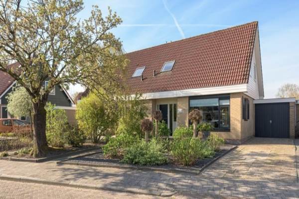 Woning De Finne 27 Menaam