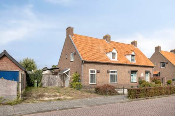 Woning Margrietstraat 24 Mill