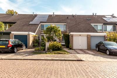 Woning Karveel 203 Lelystad