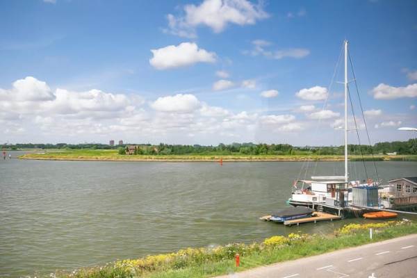 Woning IJsseldijk-Noord 220C Ouderkerk aan den IJssel
