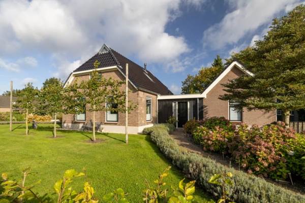 Woning Bloemendaalseweg 10 Emst