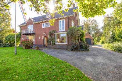 Woning Groningerstraatweg 42 Grijpskerk