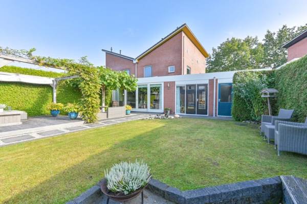 Woning Eikenweg 10 Hoogezand