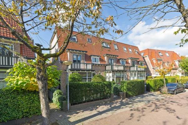 Woning Albert Grootlaan 5 Naarden