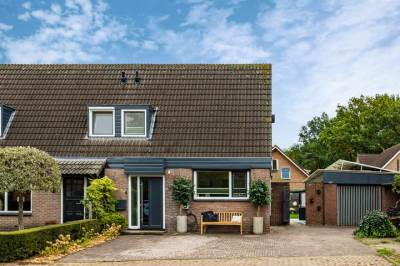 Woning Zonnedauw 15 Stroe