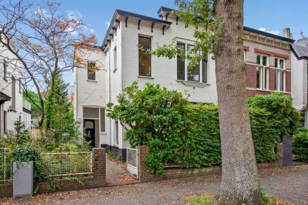 Woning Groen van Prinstererlaan 14 Voorburg
