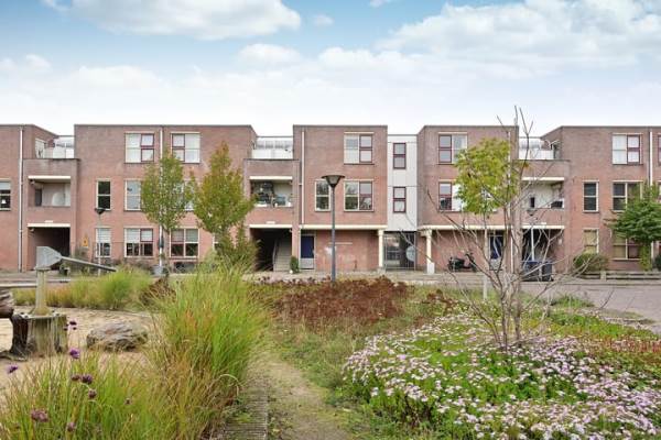 Woning Droogdok 50 Huizen