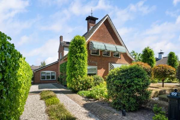 Woning Koninginneweg 89 Oud-Beijerland