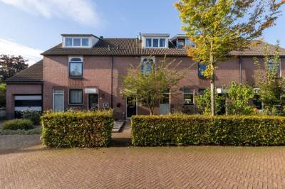 Woning Burgemeester Hoekstrastraat 12 Nijkerk