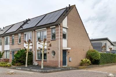 Woning F.J. Ebbensstraat 79 Tiel
