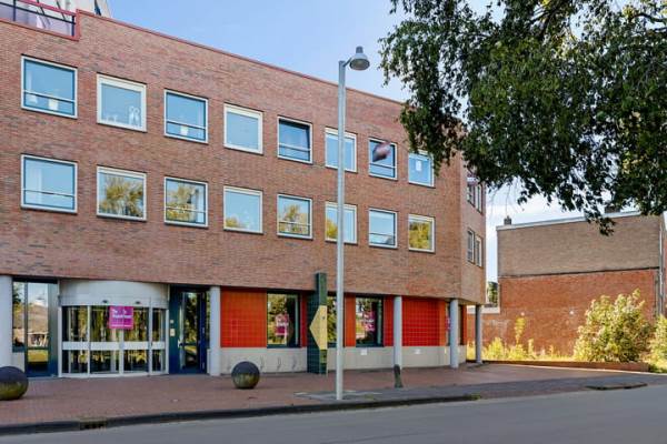 Woning Burgemeester Schönfeldplein 31A1 Winschoten