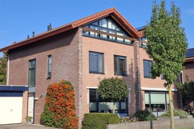 Woning Avenue 4 Almelo