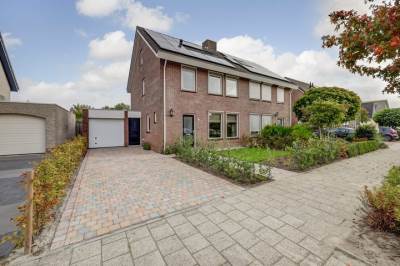 Woning Einsteinstraat 4 Kruiningen