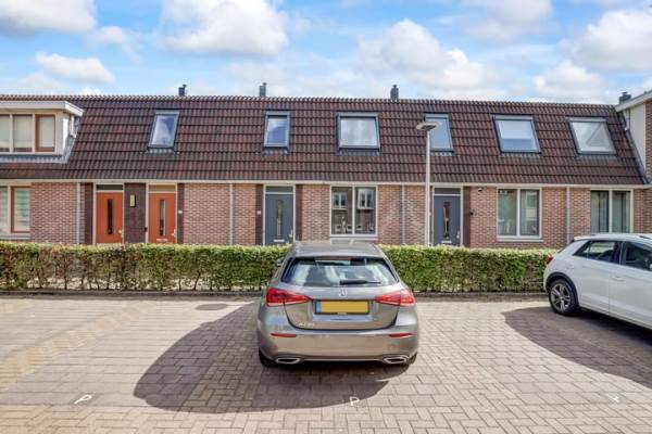 Woning Baars 68 Hendrik-Ido-Ambacht