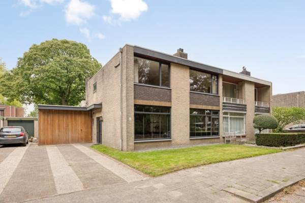 Woning Schout Crillaertstraat 15 Tilburg