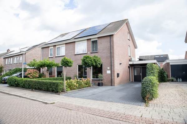 Woning Hoefblad 10 Nieuwleusen