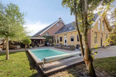 Woning Dorpsstraat 43 Hellevoetsluis