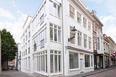 Woning Kazernestraat 104 Den Haag