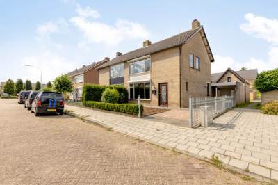 Woning De Wieken 53 Zevenbergschen Hoek (Gem. Moerdijk)
