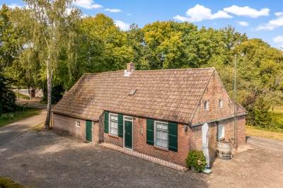 Woning Hoge Vaartkant 141 Etten-Leur