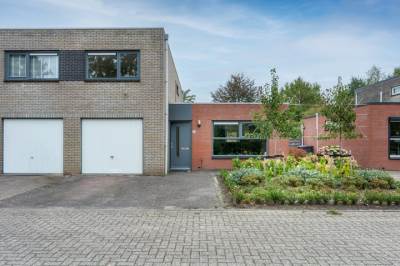 Woning Sneeuwuil 65 Emmen