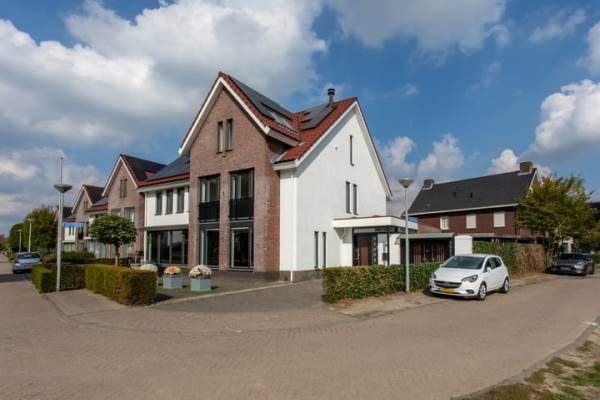 Woning Emeraldpad 60 Rosmalen