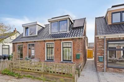Woning Uniabuert 6 Stiens