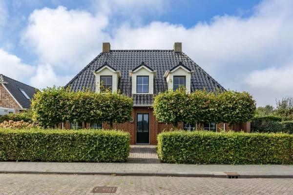 Woning W F de Boerstraat 8 De Wilp