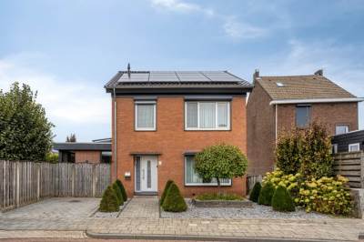 Woning Burgemeester Geradtsstraat 8 Posterholt