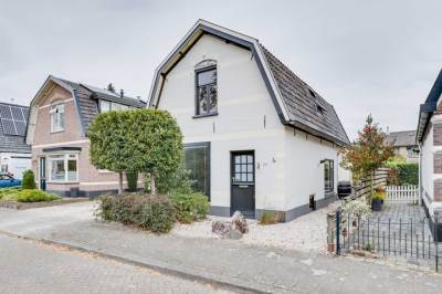 Woning Planetenlaan 8 Apeldoorn