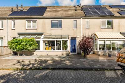Woning Vergeet-mij-nietjestraat 9 Almere