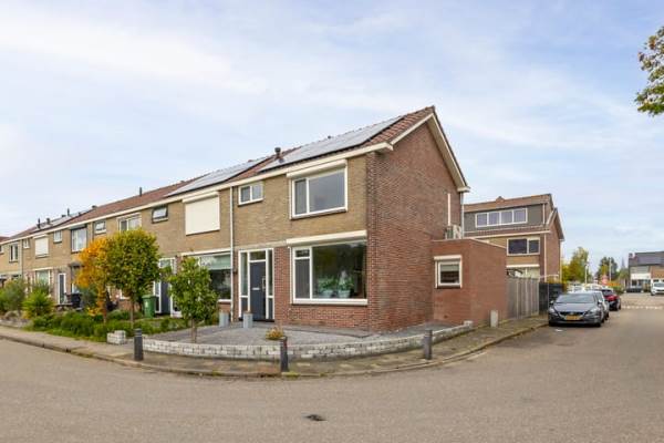 Woning Hazelaarlaan 66 Ameide