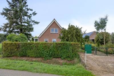 Woning Kerkstraat 1 Elst (GE)