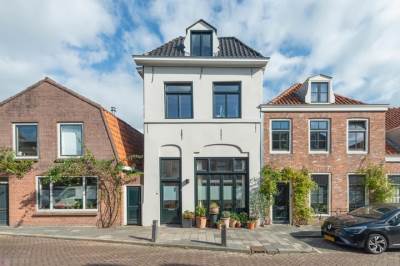 Woning Nieuwstraat 87 Weesp