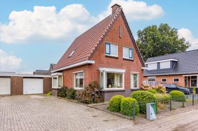 Woning Eerste Kruisdiep OZ 1 Nieuw-Weerdinge