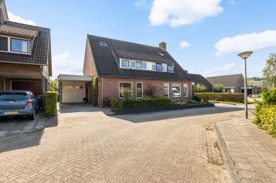 Woning van Dijksweg 34 Zalk