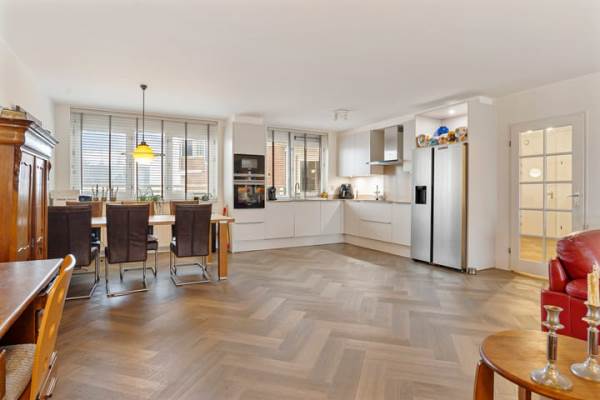 Woning Gevers Deynootplein 174 Den Haag