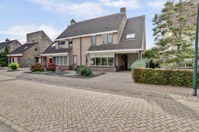Woning Thorbecke singel 10 Raamsdonksveer