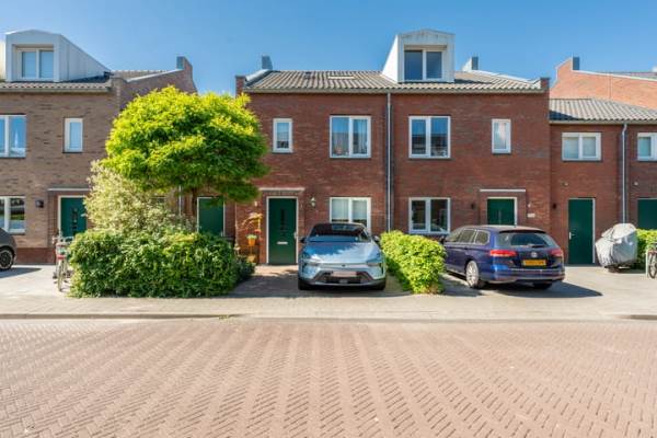Woning Leliëndaal 330 Diemen