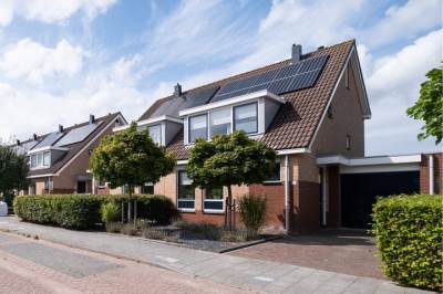 Woning Roodeswerf 37 Hensbroek