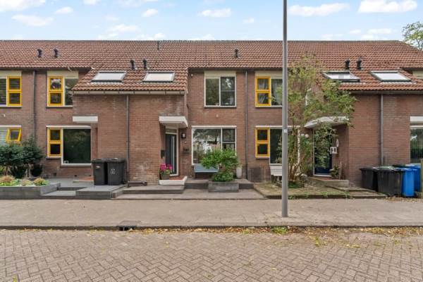 Woning Albert Rousselsingel 14 Rotterdam