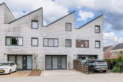 Woning Posweg 83 Hoogvliet Rotterdam