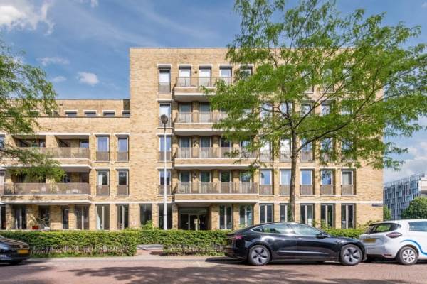 Woning Leeuwendalersweg 773 Amsterdam