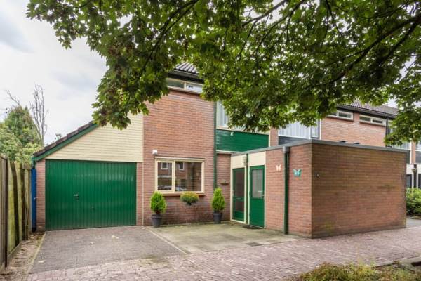 Woning Esdoornlaan 51 Vroomshoop