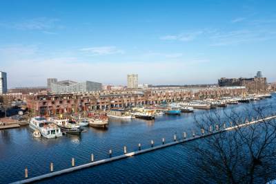 Woning Zeeburgerkade 110 Amsterdam