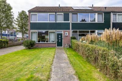 Woning Karlingakkers 8 Peize