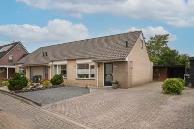 Woning Pastoor J. van Hovestraat 43 Beesd